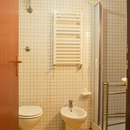 House With Garden And Parking Space In Mergellina Naples Exterior photo