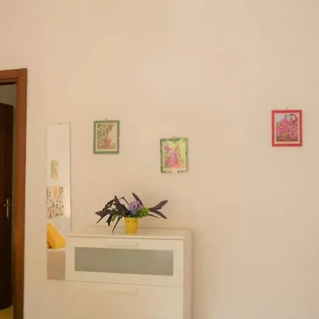 House With Garden And Parking Space In Mergellina Naples Exterior photo