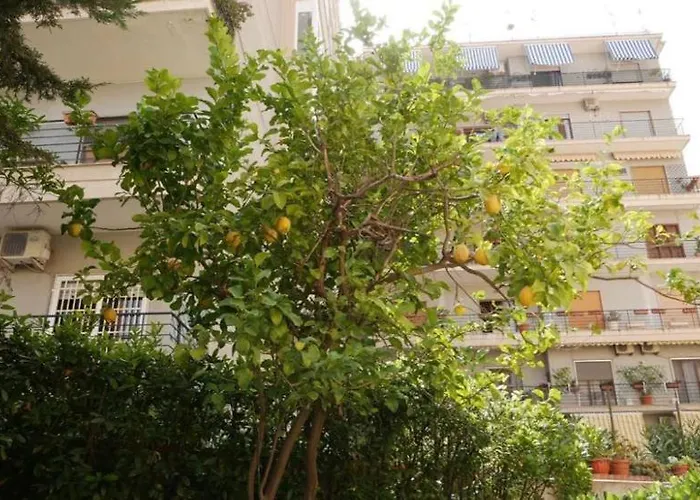 House With Garden And Parking Space In Mergellina