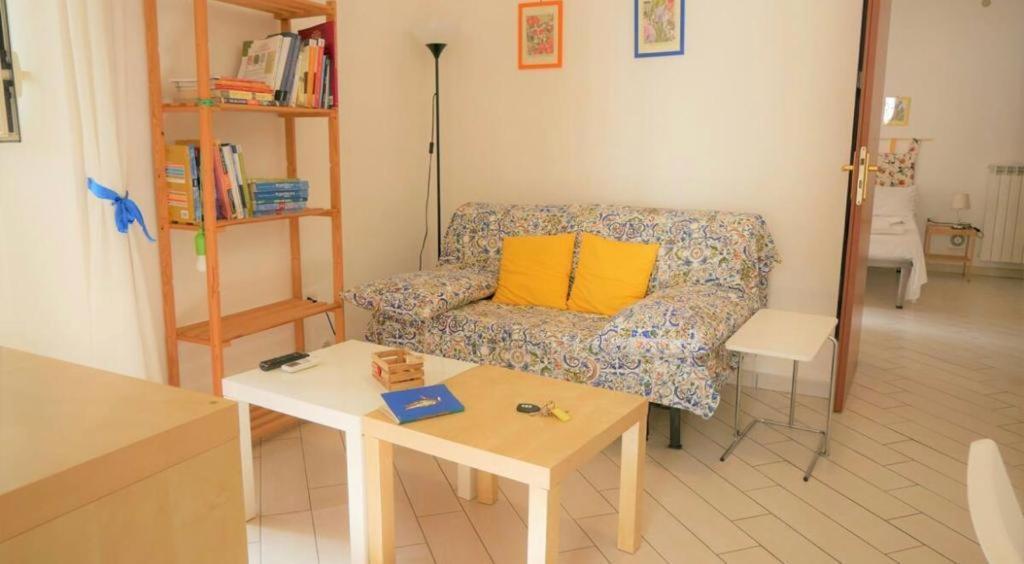 Appartement House With Garden And Parking Space In Mergellina *
